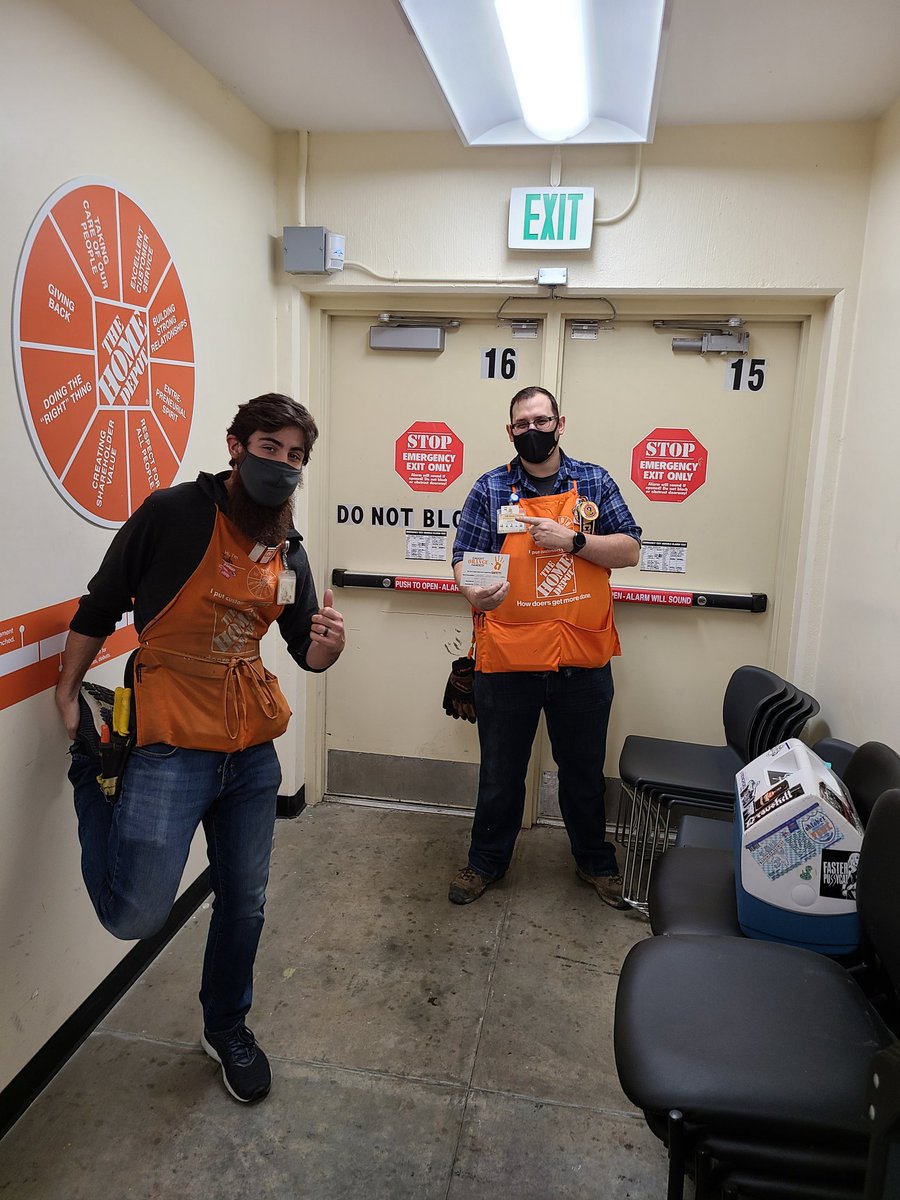 Brennan Scott tweet media