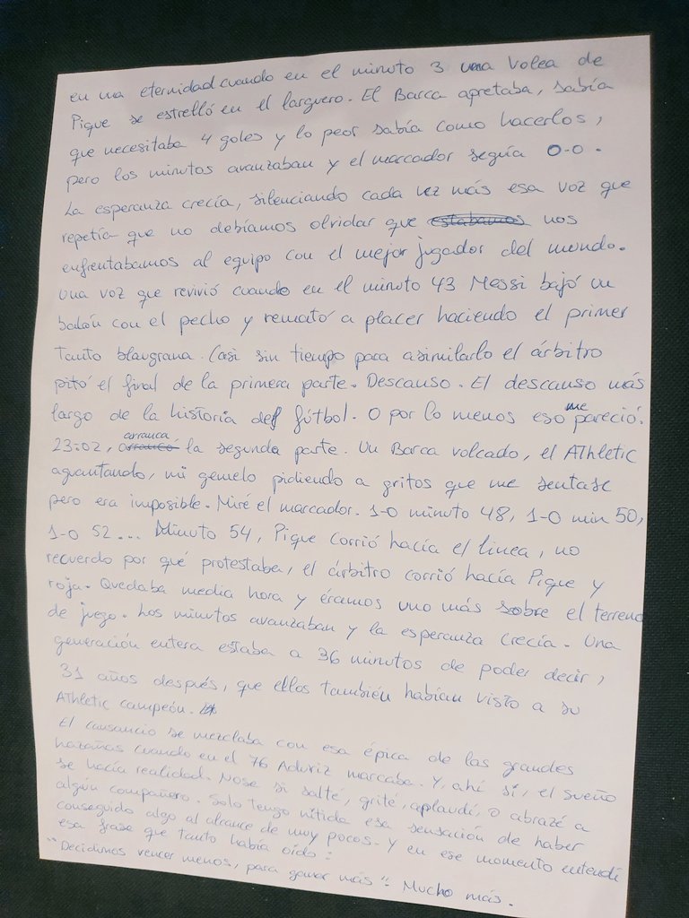 mikelsanjo6's tweet photo. 3 urte badira hau idatzi nuenetik. 5 baino gehiago gau hartatik. Baina sentimendua dirau. // Hace 3 años que escribí esto para #PelotadePapel2 , más de 5 desde aquella noche. Pero esas sensaciones siguen vivas. 
Aupa cuadrilla!! Queremos otra 💪💪🏆 @AthleticClub @athletic_eus https://t.co/uoqHg1LLD7