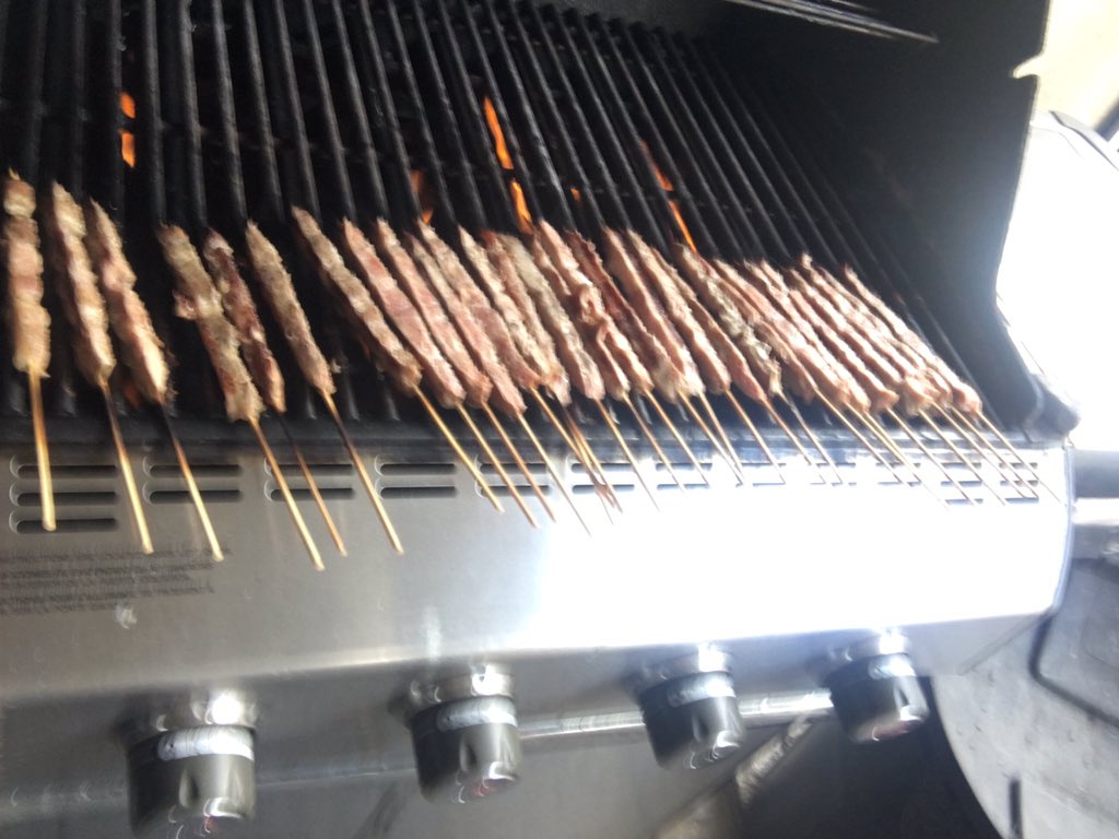 Rocco42893024's tweet photo. #Spiedini #Spiducci on a Sunday. @JoeRGannascoli @GrowingUpItalia . We taught the world how to eat! https://t.co/GaCDrokQVl
