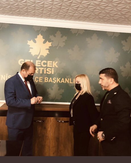 #GelecekteUmutVar <a href="/Ahmet_Davutoglu/">Ahmet Davutoğlu</a> <a href="/HamitKaris/">Hamit Karış</a>  <a href="/hakanalaca/">Hakan Alaca</a>  <a href="/selcukozdag/">Selçuk ÖZDAĞ</a>