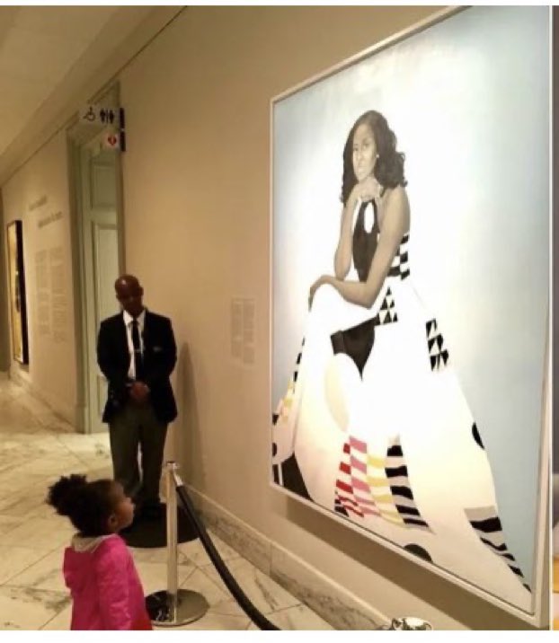 thefounderrr's tweet photo. “Success isn't about how much money you make, it's about the difference you make in people's lives” 🎈@MichelleObama https://t.co/0nz6qHRgde
