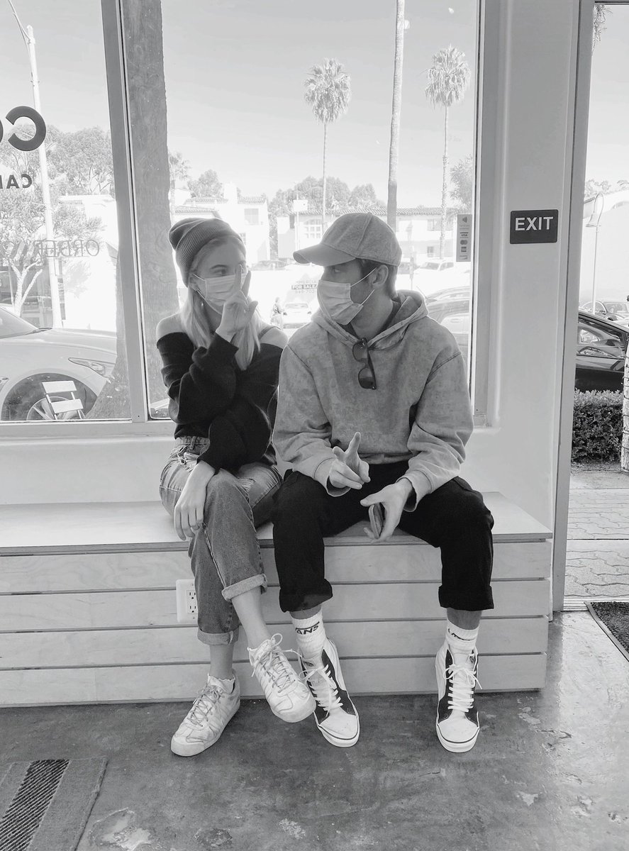lorennorth's tweet photo. miss mah bestie 👩🏼‍🚀🧑🏼‍🚀 @austinnorth55 https://t.co/1hkZHo7scv