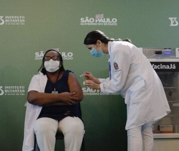 _Filosofei's tweet photo. O dia de hoje será lembrado por um mix de sensações: alívio, gratidão, esperança e expectativa, porque TEMOS VACINA para a COVID-19. Que Deus abençoe a todos! Viva a ciência! 🙏🏼 https://t.co/rcG1FRyJG8