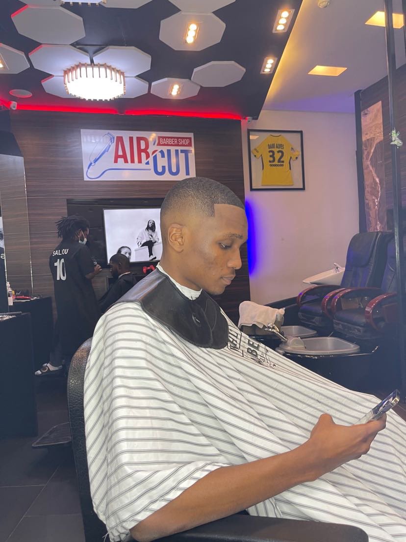 aircutbs's tweet photo. #AircutFamily 💈🕊❤️ https://t.co/kwbubi8MVP