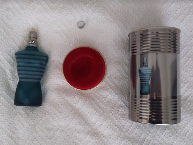 Richbristol's tweet photo. #@JPGaultier - love the product but do you really need to produce this much packaging?  Save yourself some money guys, put it in a cardboard box and produce less CO2 in manufacturing and transporting ..it just goes straight into the recycling box therefore pointless.. https://t.co/08BRePaUct