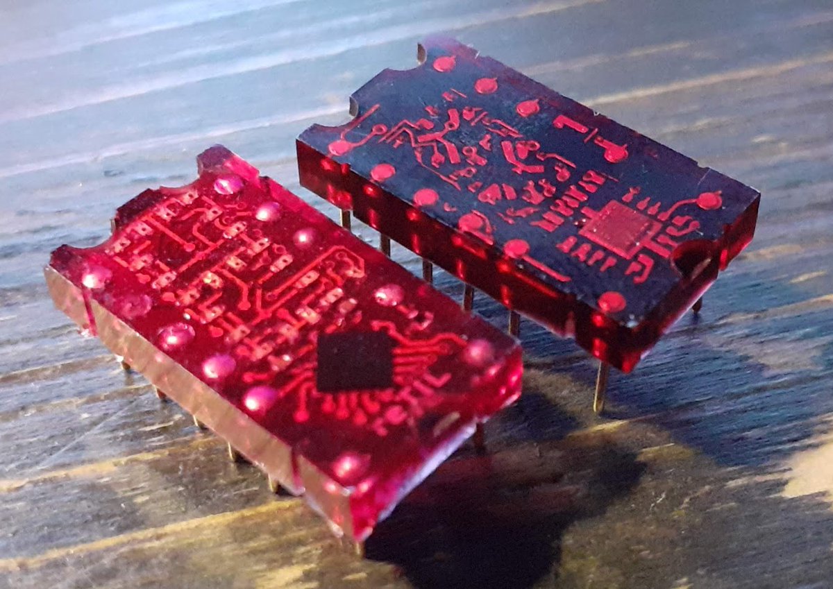 tinyledmatrix's tweet image. Did something with resin yesterday! This TIL311 replica turned out great. Sadly not yet working due to mistake on the PCB. Also not 100% happy with the color - the original is much darker. Will post updates also here: hackaday.io/project/175903