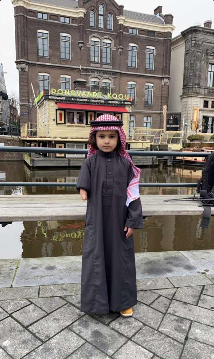 Roojzz_'s tweet photo. اتوقع الكل يتفق ان يوسف اجمل موديل صغير ما شاء الله🧒🏻🤍 https://t.co/WhaDtEmfk2