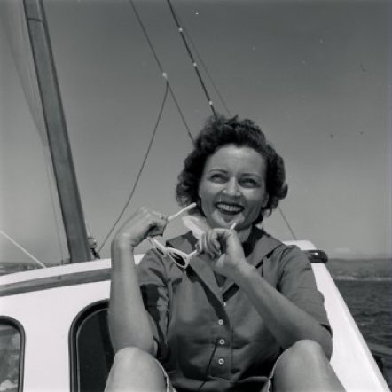 Happy birthday to the true golden woman!! @bettywhite #HappyBirthdayBettyWhite https://t.co/KtqskpcI<a class="tags" target="_blank" title="On Twitter" href="/?out=eyJ0eXAiOiJKV1QiLCJhbGciOiJIUzUxMiJ9.eyJpYXQiOjE3MjQ5NTc5MzAsImlzcyI6InR3cG9ybnN0YXJzLmNvbSIsIm5iZiI6MTcyNDk1NzkzMCwiZXhwIjoxNzU2NDkzOTMwLCJyZWRpcmVjdF91cmwiOiJodHRwczovL3R3aXR0ZXIuY29tL2JldHR5d2hpdGUifQ.AFZvj0wYCVJK26Getu-SSINufy8epHLuj10AgC7W3PZrJYua3NlGvd04S23p9ew0pqz3OJXWGIgIy9O2owsftQ">@bettywhite</a><a href="/tag/happybirthdaybettywhite"class="tags"><span>#happybirthdaybettywhite</span></a>