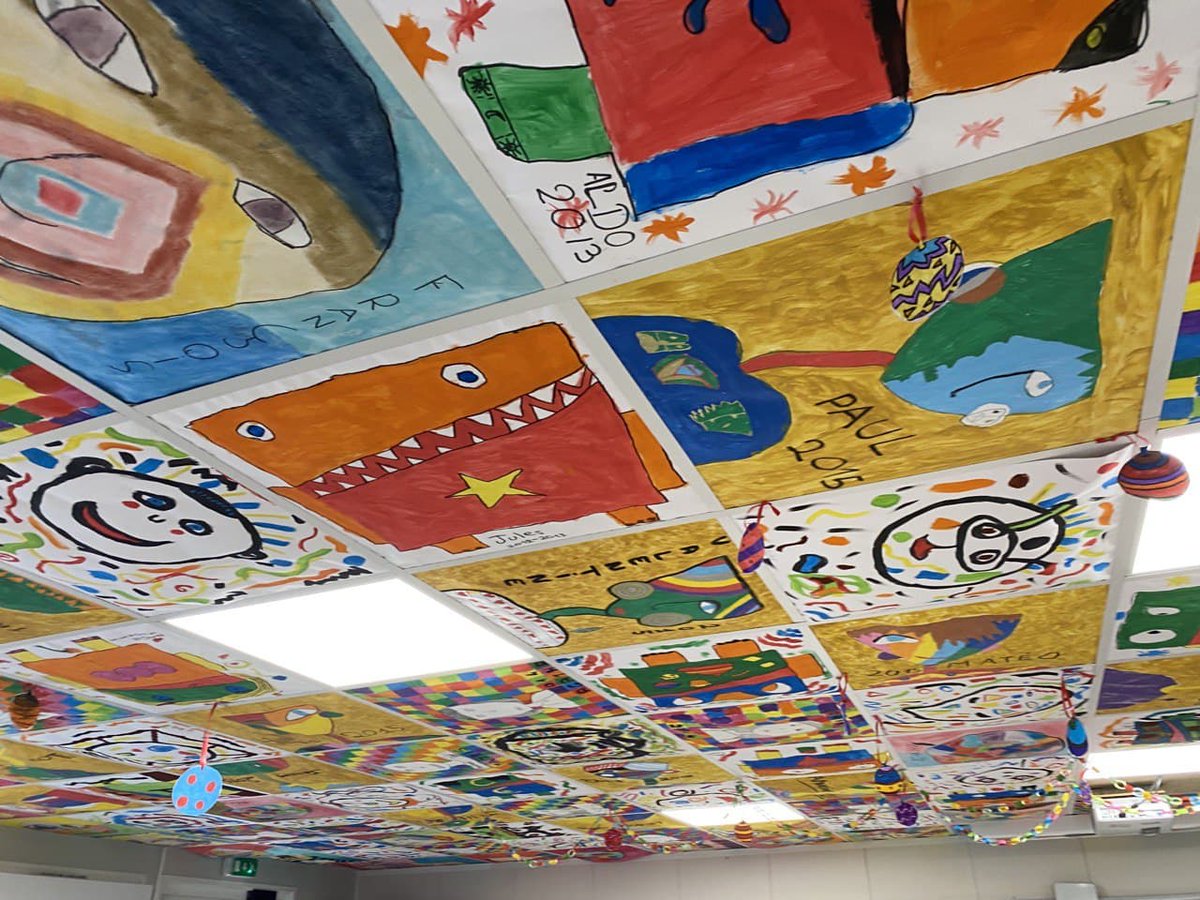 JeanLucLAGLEIZE's tweet photo. [#SurLeTerrain] scolaire à #Garidech en mode [#SemiConfinement] à l’école DU CHÊNE. 
Avec Audrey MUZAC, Directrice, visite de l’établissement créé en 1965 à proximité de la Mairie, puis nombreux échanges avec la classe de CM2 de Valérie FOISSAC.
#circo3102 https://t.co/cTWGh1hpPa