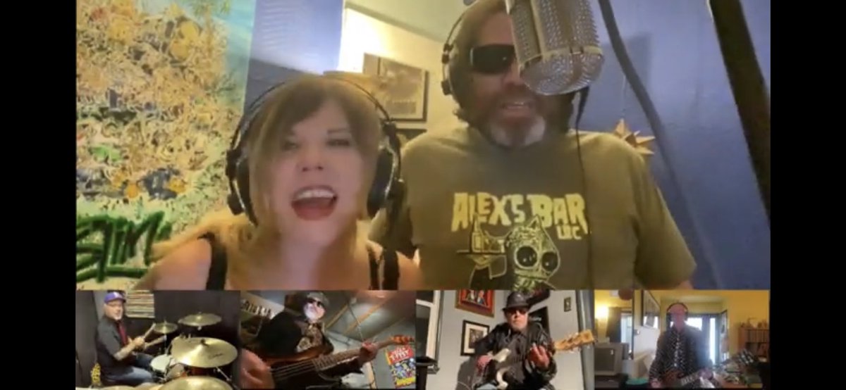 DangerousD_Show's tweet photo. Wanna see @staceysrad from @bcbcmusic &amp; Miguluell from @SkunkRecordsRBX sing the @RamonesOfficial hit CRETIN HOP w/ @PRK_LA ?  Sure ya do!! @GregHetson @slee9383 @RandyBradbury @FatMike_of_NOFX @fat_wreck #Ramones #BadCopBadCop #punk #CretinHop  https://t.co/iOYdP3LLr1 RT https://t.co/5NlPdR3GAu