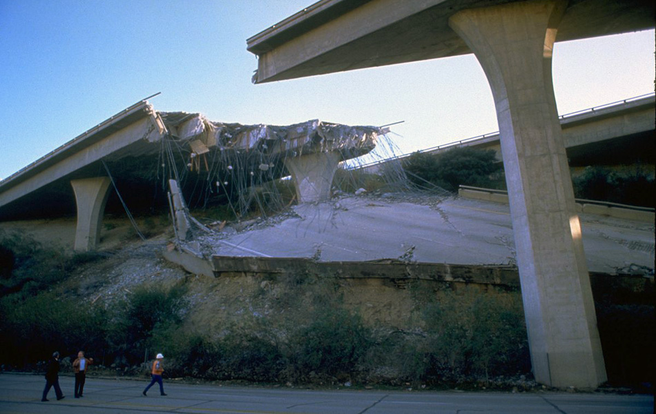911LAPD's tweet photo. 27 years ago today, SoCal was jolted out of bed at 4:31am by a 6.7 magnitude #earthquake centered in Northridge. 57 people died, 9000+ were injured, &amp; losses totaled $20B. Be prepared for the next EQ by visiting @ReadyLA and by downloading the MyShake app https://t.co/oz92fjrtgT https://t.co/QmjbzsFF4A