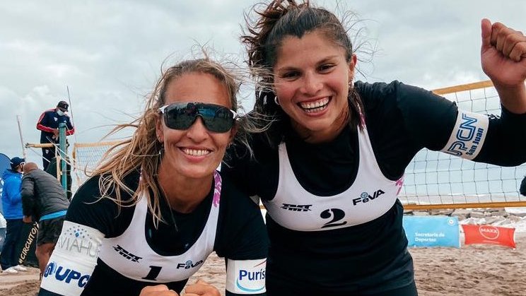 #BeachVolley ¡Ana Gallay y Fernanda Pereyra, campeonas! Se impusieron ante Virginia Zonta y Brenda Churín por 2-0 (21-8 y 21-19) para quedarse con la segunda etapa del #CircuitoArgentinoBV 🏆🏐