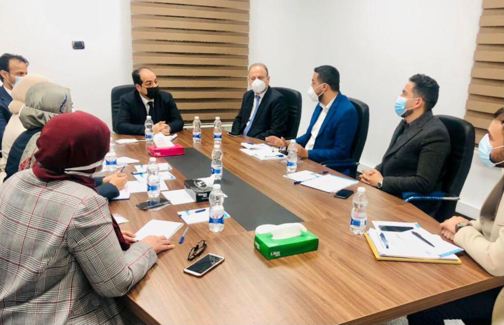 MaiteegAhmed's tweet photo. إلتقينا اليوم فريق الخبراء الشباب المكلفون بوضع خارطة طريق تنفيذية لخطة تنمية برامج الشباب الباحثين عن العمل والذي شكل تنفيذا لمخرجات ورشة العمل التي عقدناها شهر ديسمبر الماضي حول قرار المجلس الرئاسي رقم 567 لسنة 2020 بخصوص تشغيل و تدريب العاطلين عن العمل من فئة الشباب . https://t.co/JMGYLKolLs