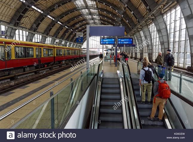 Side note: When we got here, the place seemed like we’d seen the architecture somewhere.  @gulraizkhan remembered it seemed like Berlin’s Hauptbahnhof (2nd pic) train platforms, but I think it’s closer to Alexanderplatz, Berin (3rd pic).