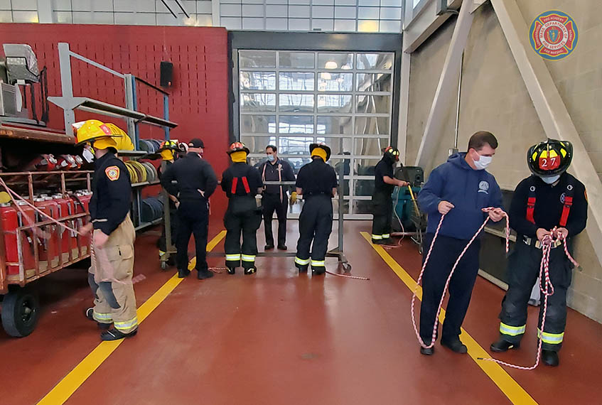 MassDFS's tweet photo. #Recruits from #Class290 under close supervision of instructors, practiced a variety of knots and tying and hauling of hose, tools, and equipment. https://t.co/6ahNibMTMT