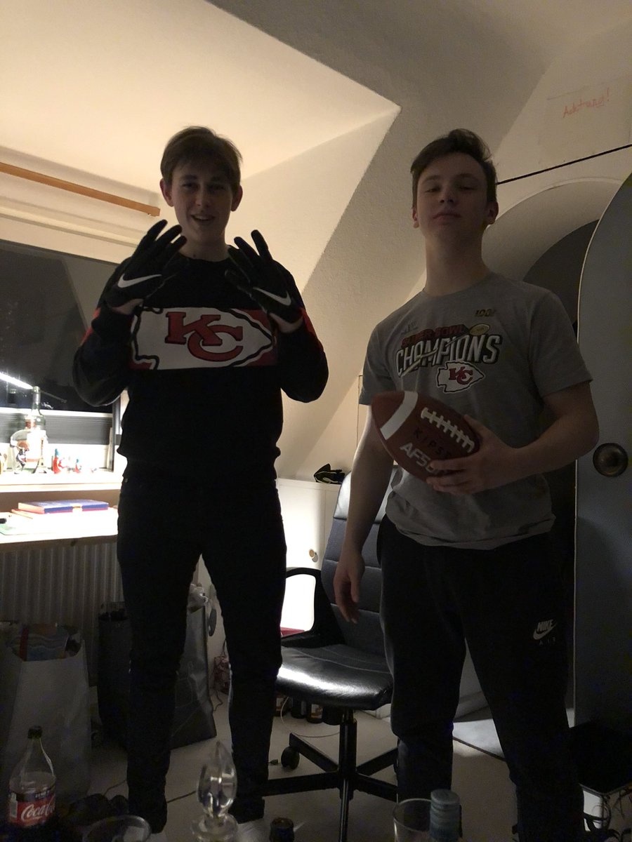 Langer_Luebbert's tweet photo. @rannfl_suechtig #ranNFL #ranNFLsuechtig #icke https://t.co/2A3Q12DCzr