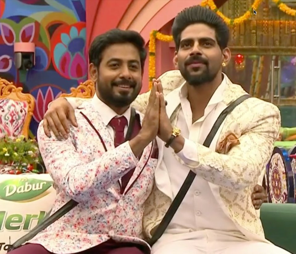 bigbosstamilfa1's tweet photo. 👏👏💐💐 Congratulations #AariArjunan for the Title Winner and #BalajiMurugaDoss for the Runner.  If you were not in this BB4, it would have not been this much successful!  You stole the show! 👍👍

#BBTamilSeason4  
#BiggBossTamil4 
#BiggBoss4Tamil https://t.co/BRCatQkLYP