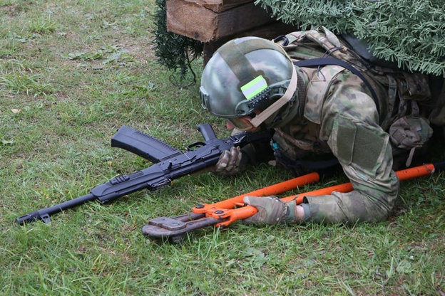 Elements of 2 Rosgvardia units deployed to Minsk on September 28–October 3, 2020, for a small arms military sports tournament that was effectively a series of tactical exercises with Belarusian special forces. Both these Rosgvardia units have experience operating in Ukraine.6/x