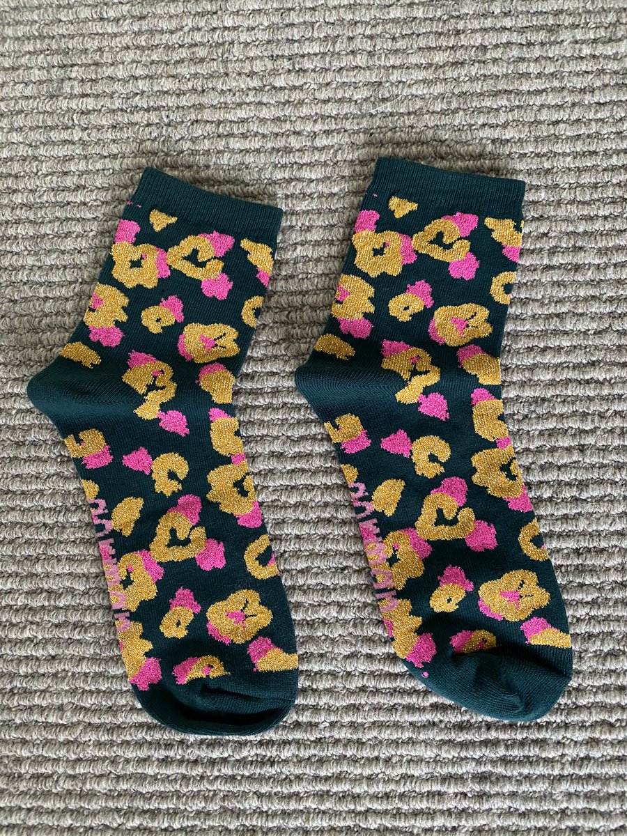 Thea Snow tweet media