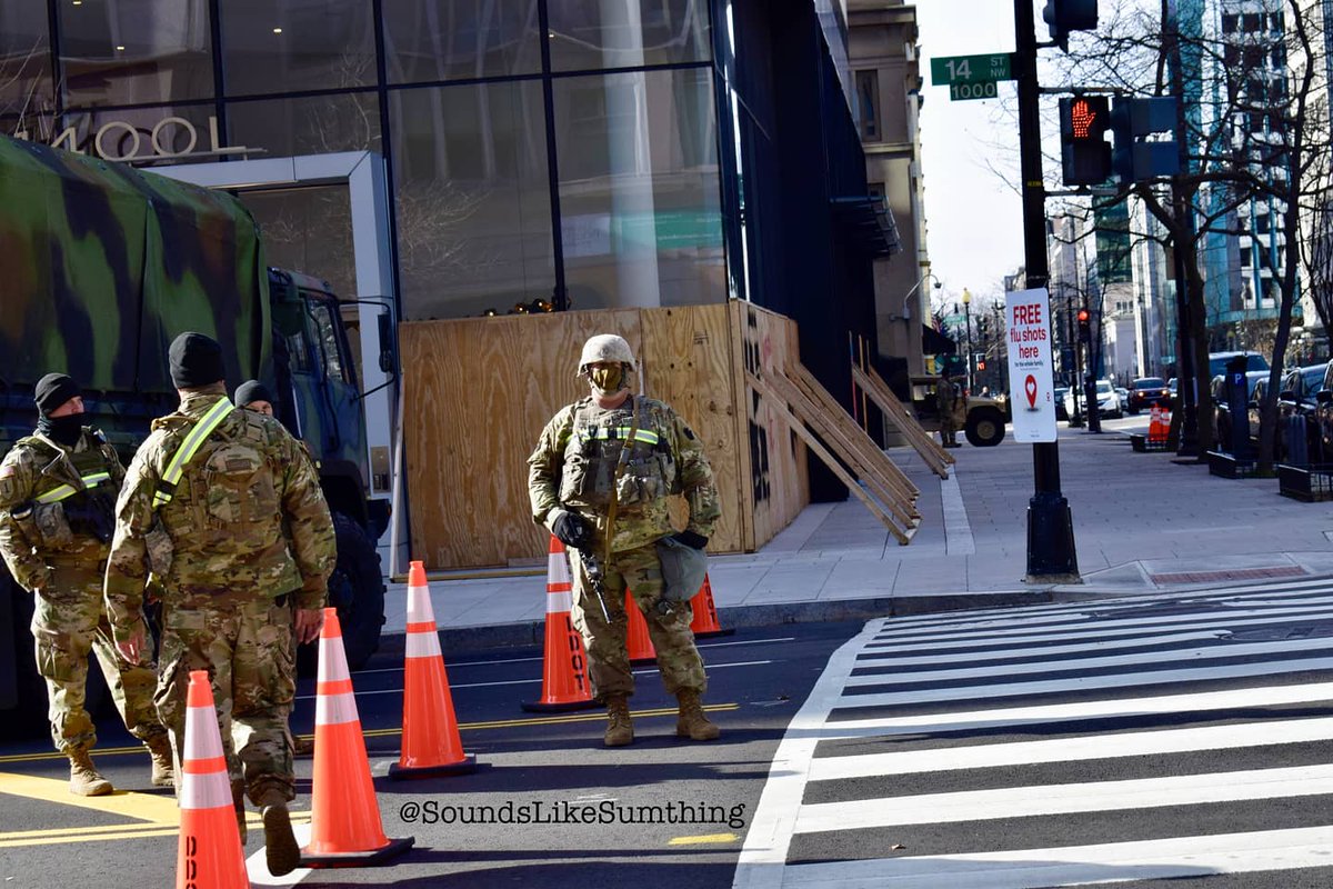 SumthingSound's tweet image. THREAD: As a resident of Washington DC, I decided to photograph what life is currently like where I live. Disclaimer: I'm no journalist, just a citizen with a camera and a love of photography. The watermark is my IG handle. 

First post recapping my Saturday - January 16th, 2021