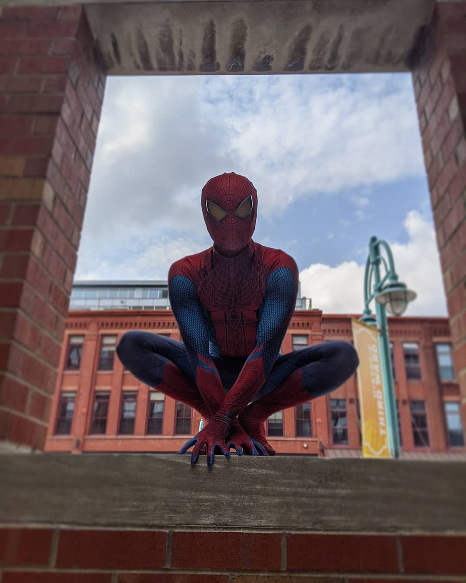 AlexAugmented's tweet photo. @filupmolina @NewRockstars @eavoss Looks like @filupmolina is on the right side ๐ค๐ธ๏ธ #CitizensToDefendSpidey https://t.co/o4AjmgaAjF