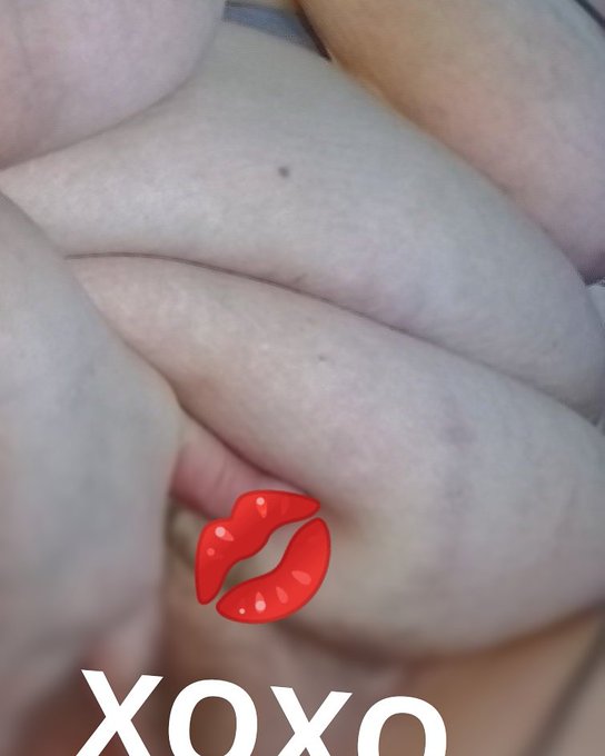 Good afternoon, How are you spending your Sunday?  #buyingandselling #SellingContent #onlyfansBBW #ssbbwmodel<a href="/tag/hairy"class="tags"><span>#hairy</span></a><a href="/tag/ssbbw"class="tags"><span>#ssbbw</span></a><a href="/tag/fatbelly"class="tags"><span>#fatbelly</span></a><a href="/tag/hairymuff"class="tags"><span>#hairymuff</span></a><a href="/tag/bbwdomme"class="tags"><span>#bbwdomme</span></a><a href="/tag/ssbbwmodel"class="tags"><span>#ssbbwmodel</span></a>