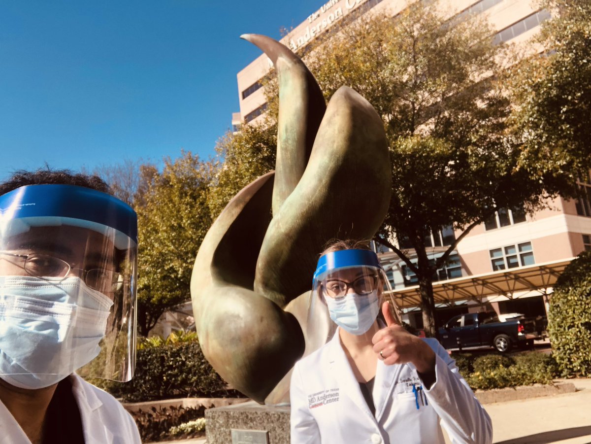 doctorpemm's tweet photo. #WhenOnService #WeekendRounds #SundayRounds 👉👉👉Super special shout out & thank you 🙏 to my fellow MD, the brilliant, amazing, superstar @LeukemiaMDA fellow MD Dr. Danielle Hammond @DanielleHammo20 for her awesome 👏 dedication on wards. #COVID19 #leusm #BPDCN #endcancer https://t.co/rowmu0MffY
