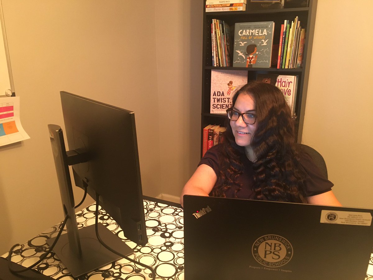 Virtual teaching just got better. I just set up my monitor! Thanks <a href="/2ScreenTeacher/">Two Screens for Teachers</a> and their donors! <a href="/nbpschools/">New Brunswick Public Schools</a> <a href="/MrsJackson4NB/">𝕄𝕣𝕤. ℕ𝕠𝕣𝕞𝕒 𝕁𝕒𝕔𝕜𝕤𝕠𝕟</a> twoscreensforteacher.org #gamechanger #grateful