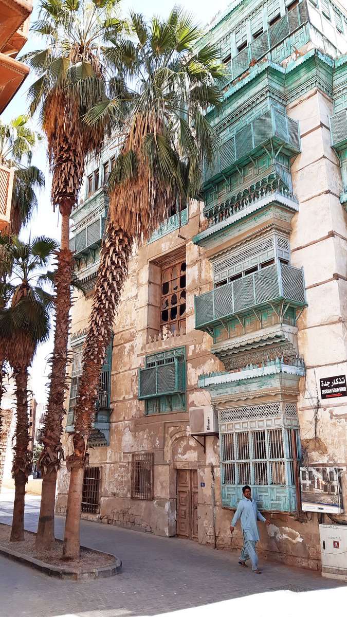 AsFoto_Orihuela's tweet photo. Recuerdos de la #Supercopa2020 en Jeddah 📷 #saudiarabia
・
・
・  
#Jeddah #saudi #travel #streetphotography #streetstyle #street #city #people #news #fotoperiodismo #fotoperiodista #SupercopaDeEspaña #Supercopa #photojournalism #photojournalist #picoftheday #NoTodoEsFútbol https://t.co/8GCwnrjEax