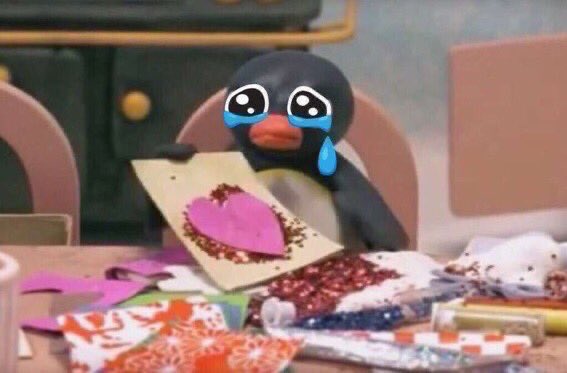 minyooning's tweet photo. @RacheeeLouise @btsarmy2018x 😭😭 stoppp https://t.co/vZ3lCTkTXJ
