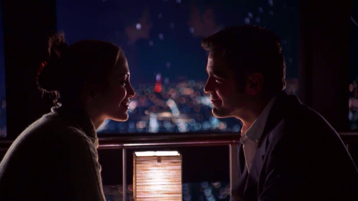 Finally got around to Out of Sight, a film that has sat on my shelf for like ten years. I think this might be my favorite Soderbergh. It’s just everything I love about him down to its bones. It’s also SO hot. Embarrassing that movies like this don’t exist anymore.