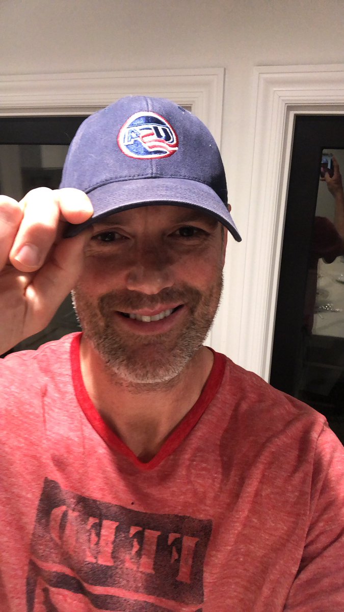 Hal Gill tweet media