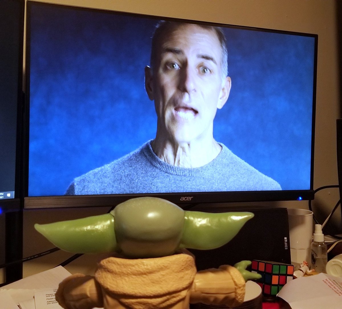 survivorpurist's tweet photo. #BabyYoda watching #fatdoc2 and learning why blue cookies are bad. @VinnieTortorich has created a great set of films, check them out. https://t.co/y4yBEBffG0