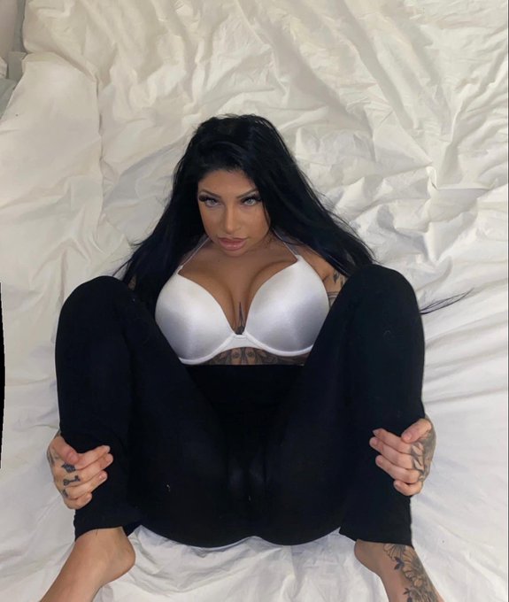 https://t.co/D0BETNeCE1👀 https://t.co/SIaP15l9Vu
