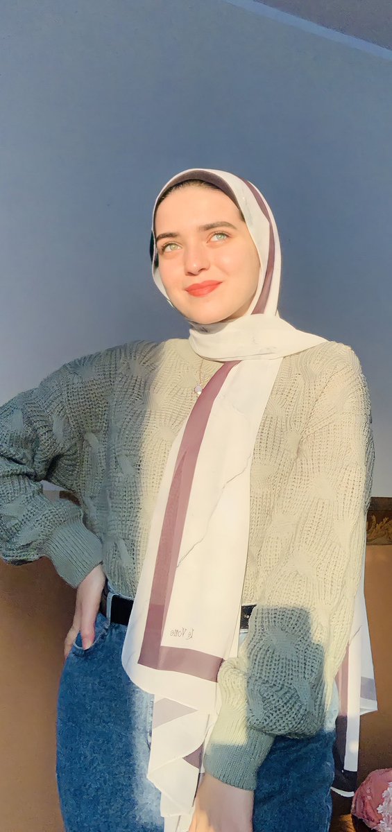 salma45468's tweet photo. اول يوم ليا علي تويتر ومعرفش حد لسه 💛💛 https://t.co/nCypex7dEJ