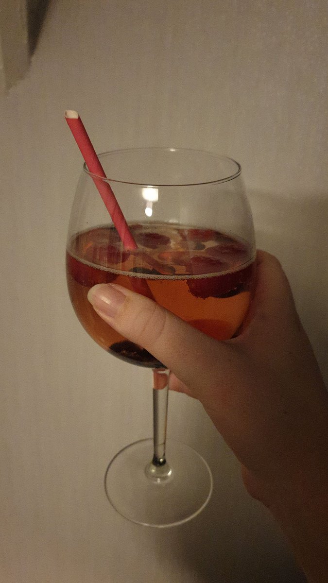 ezzy1102's tweet photo. @Chester8Rob Cheers! https://t.co/GKwkQjRkPb