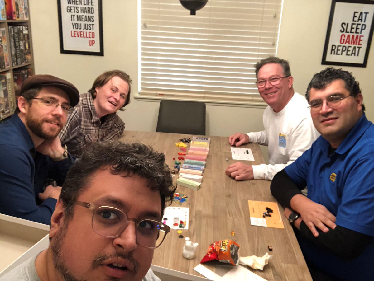 Vladimir Orellana @ Guate tweet media