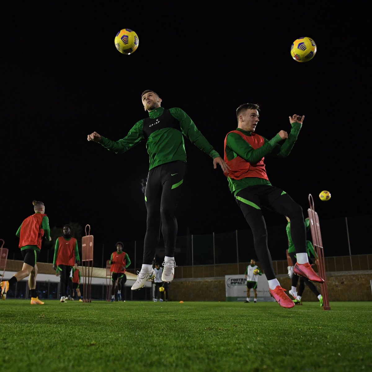 Ferencvárosi TC Pre-Training Warm-Up Session #2 - Youth Handball 