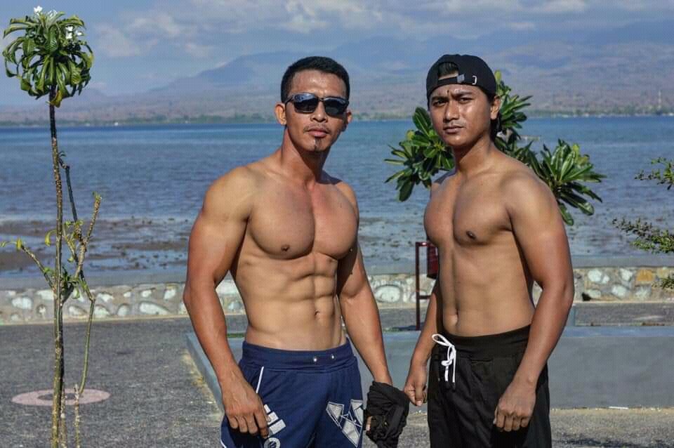BOKEPIN01's tweet photo. JOIN CHANNEL GRATIS: https://t.co/ftKbpTL7U2
Jika channel ini kebanned, LINK TERBARU Channel VIDEO GRATISnya cek selalu di PROFIL CHANNELNYA!

Join GRUP VIP VIDEO bayar 200rb ke admin: https://t.co/GmzmkB0c6b
Nikmati akses ribuan gay video lokal viral full durasi. https://t.co/f9X7TtYFbY
