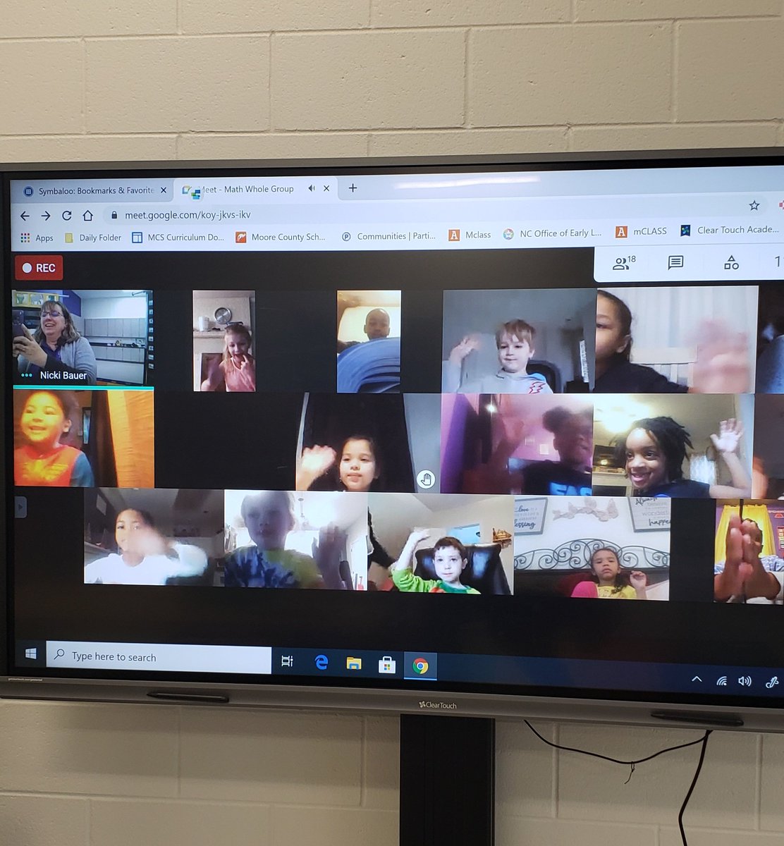 Nicki Bauer tweet media