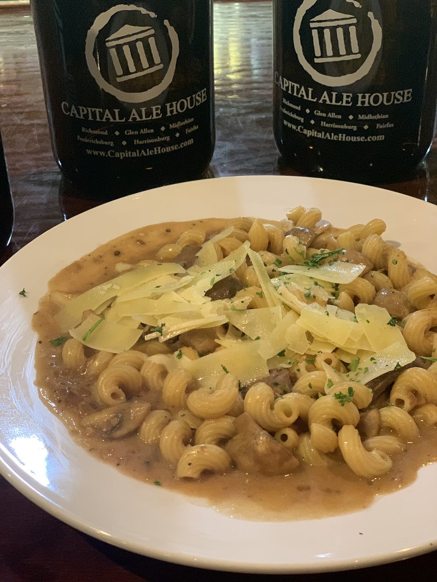 CapitalAleHouse's tweet photo. New Month, New Specials! This month we are serving Beef Stroganoff! #capaleinnsbrook #specials https://t.co/39ji51JuOq