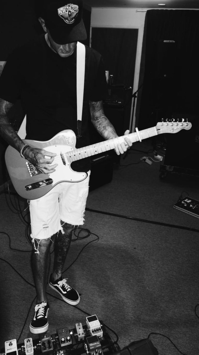 BriefHabits's tweet photo. “...and I can’t keep a secret...”. Recording January 2021. https://t.co/K3ugRHJcMi