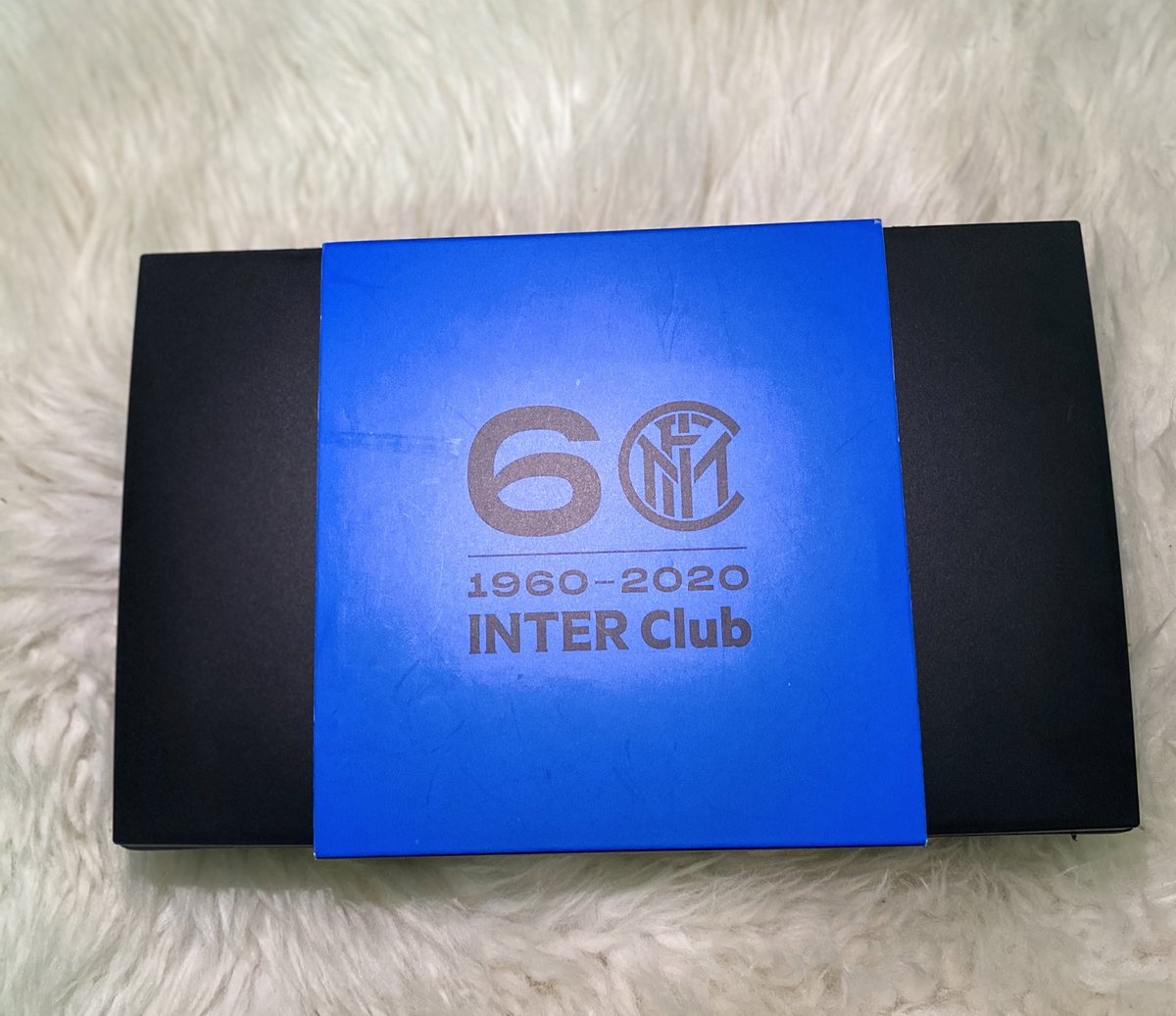 InterClubKSA's tweet photo. "مرحباً إنتريستا ⚫️🔵
تم إستلام الهدايا من قِبل النادي/ سيتّم التواصل مع المُشتركين عن طريق 
الوآتساب لتحديد موقع الإستلام .."
#inter_Club #FCIM #فورزا_انتر #انتر https://t.co/K99wqhO0EX