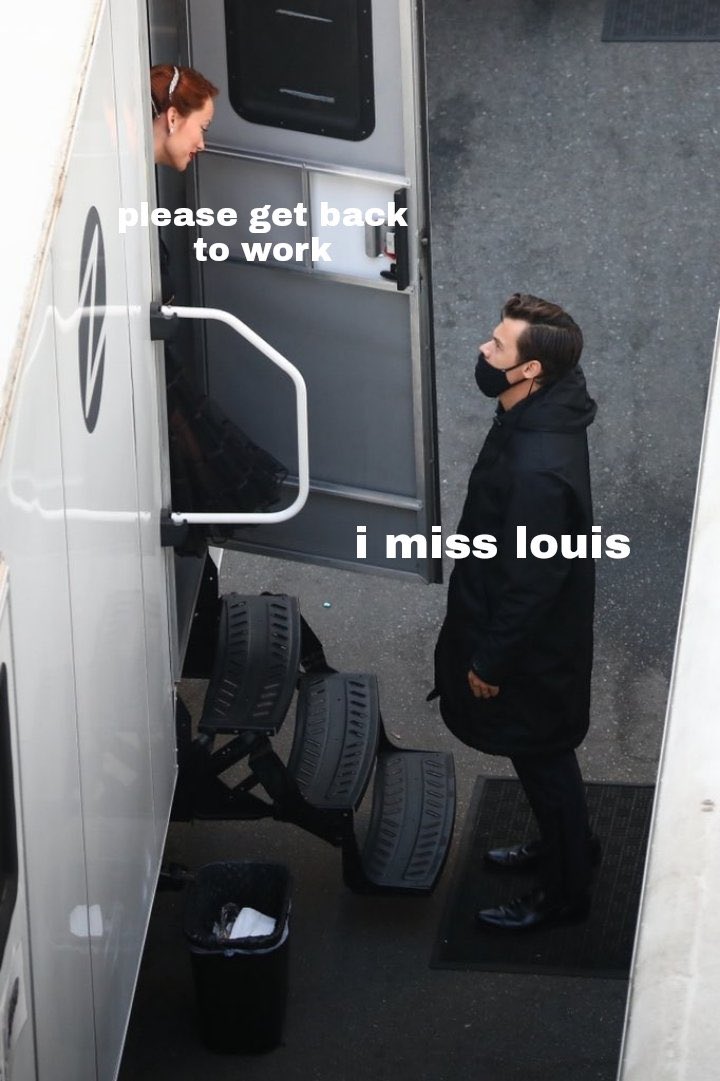 It’s been a hard few days so I’m dumping my favorite memes from this picture - a 