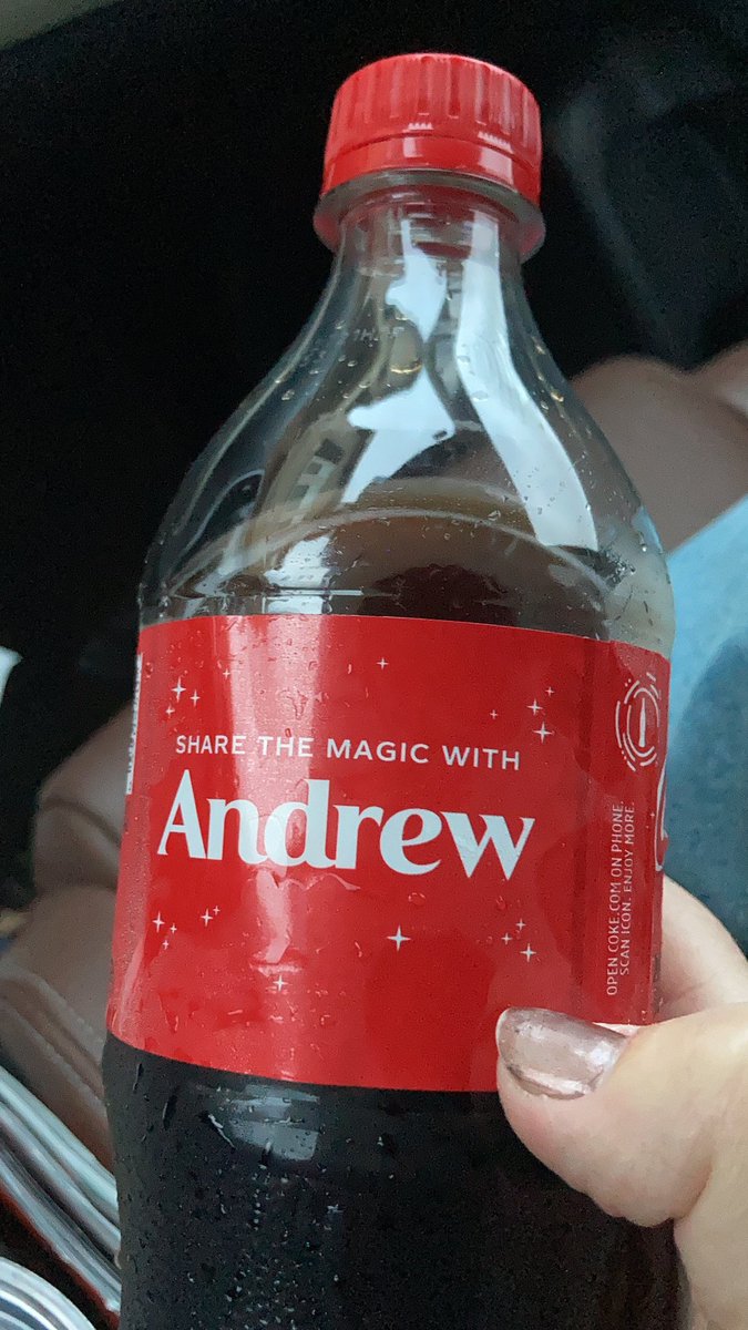 racheljpruett's tweet photo. Donโt usually drink Coke, but after today I needed one! Look who I get to share a Coke with! @Supt_comalisd ๐คฃ#makeitthroughtheweek https://t.co/7Ss2Tvwpmb