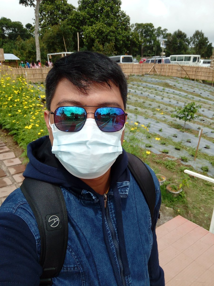 mynameiscyrene's tweet photo. Bong salamat.
#sgfarm #matutumblooms https://t.co/HBAI4a1NxX