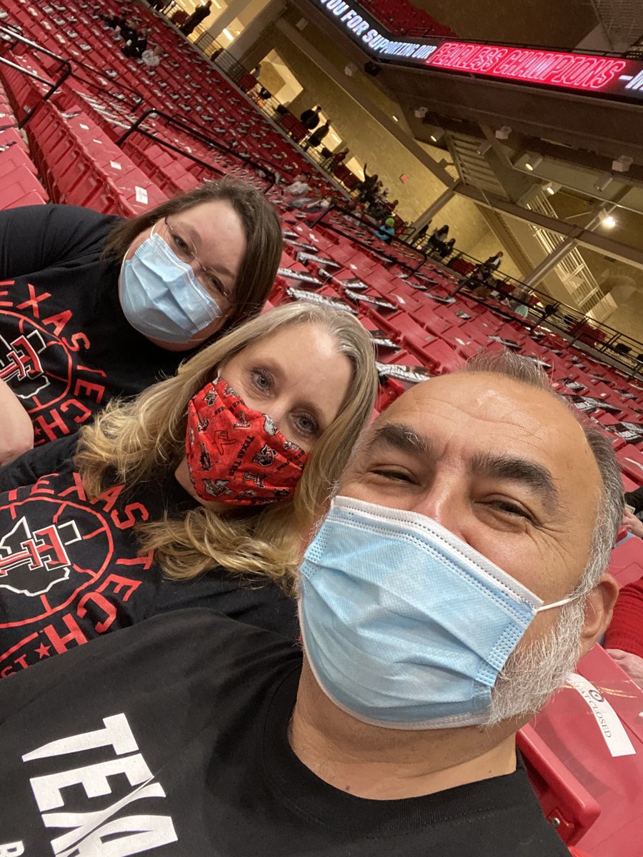 HRLubbockISD's tweet photo. #WreckEm https://t.co/36NYYyuXRO