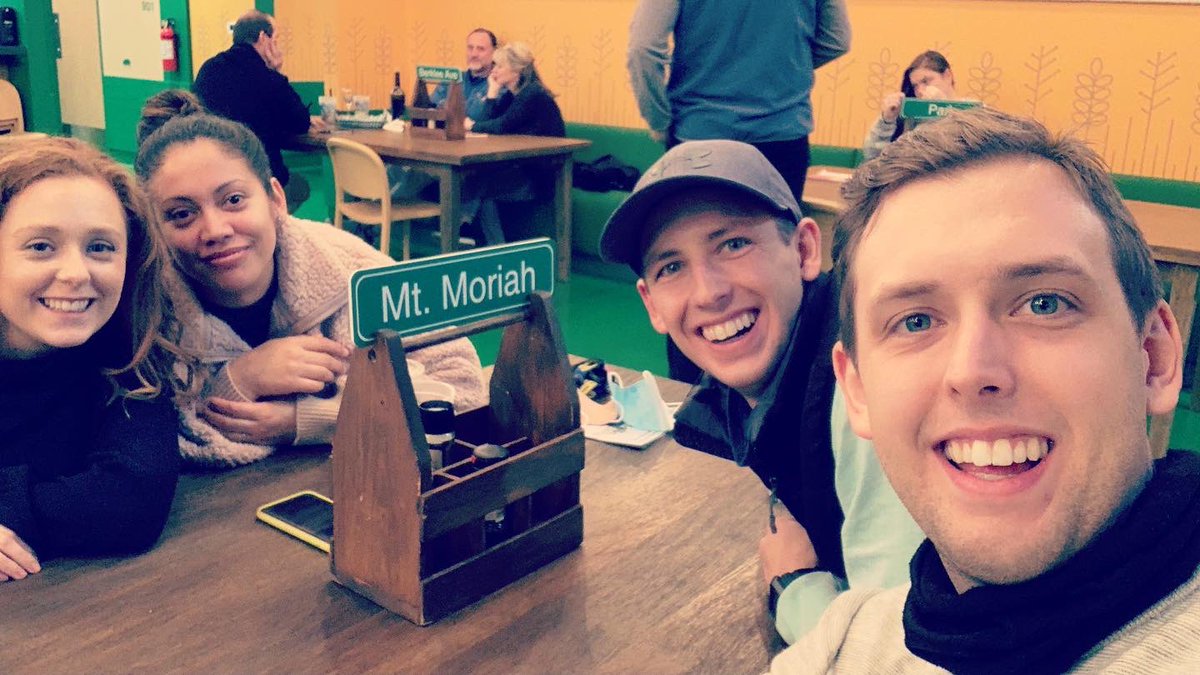 TheTNThree's tweet photo. Opening day at @BellyAcres901 in East Memphis!! 10/10 recommend. Good atmosphere, great food and the best company! https://t.co/FZpXRsdTDo