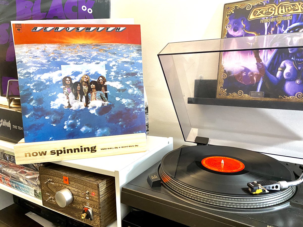 A little old school Aerosmith was calling to me.  @groovesvillewkd  @NaertWisn  @sabbathbloodypc  @take_body  @MoMetalTrax  @TimmyT47  @d00mfr0gg  @doomedparade  @SLAYERSWINE  @cubs2b23  @Voidhanger2  @sueperbmetal  @SabreHess  @LFCMFighter  @Burn1ng_Chr0me  @slayerific13