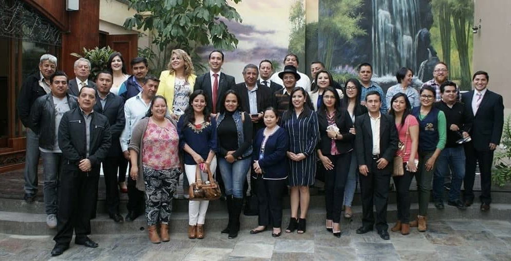 #FelizDiaDelPeriodistaEcuatoriano mi abrazo fraterno por su labor. Un gran recuerdo